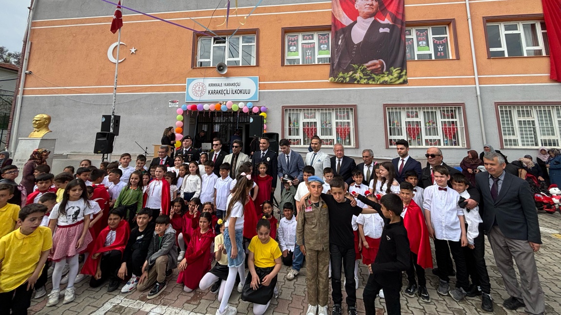 23 NİSAN ULUSAL EGEMENLİK VE ÇOCUK BAYRAMI OKULUMUZ BAHÇESİNDE COŞKUYLA KUTLANDI